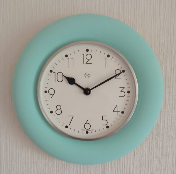 Keramik-Uhr, türkis